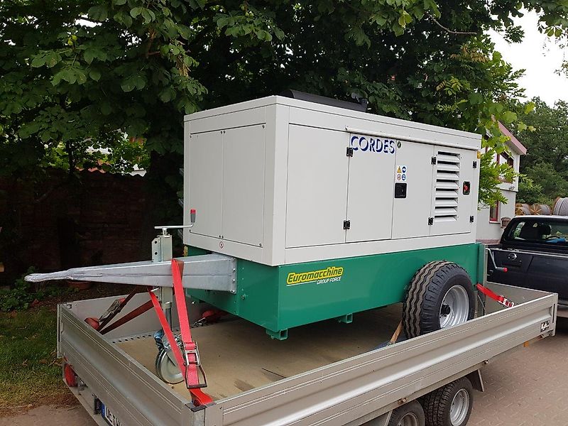 Euromacchine Dieselaggregat - Motor (z.B. 82 PS)/ Stromgenerator + Rovatti Pumpe