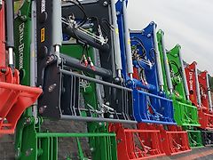 Metal-Technik Front loader for SAME EXPLORER 90, 80 / Ładowacz czołowy do SAME EXPLORER 90, 80