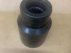 John Deere SPLINED FLANGE (used) - John Deere 6R, 6RC, 6020, 6030