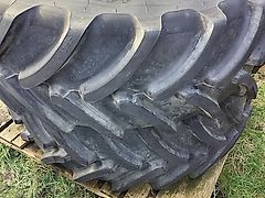 Firestone 440/65R28