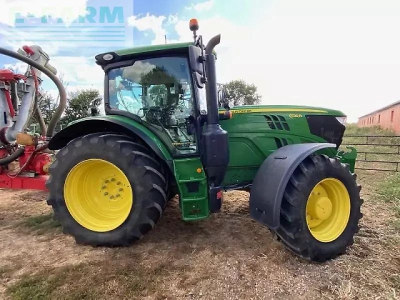 John Deere 6135r