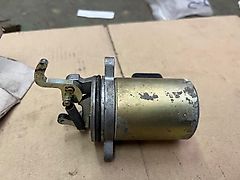 Deutz-Fahr Abstellmagnetschalter 04270581