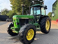 John Deere 3650