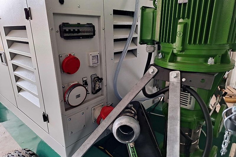 Euromacchine Doppelpumpen Lampo mit Unterwasserpumpe und Druckerhöhungspumpe