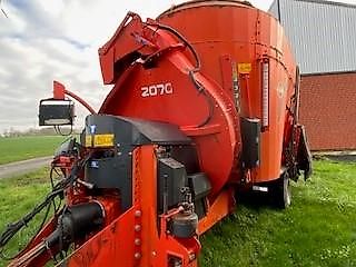 Kuhn Typ 2070