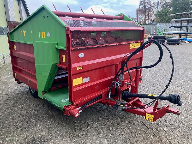 Strautmann blokkenwagen