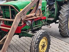 John Deere 710
