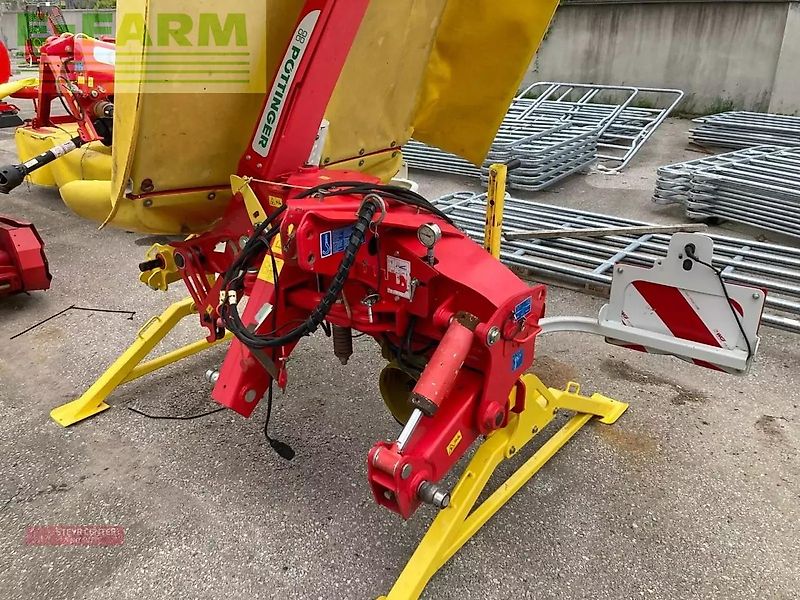 Pöttinger novacat 302