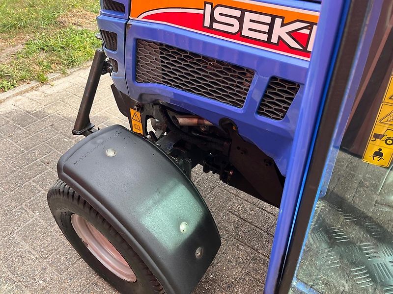 Iseki Iseki TM 3215 AHLK Kommunaltraktor Schlepper Winterdienst Traktor