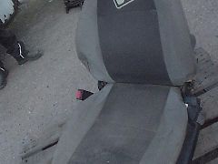 JCB Sitz mit Sitzheizung