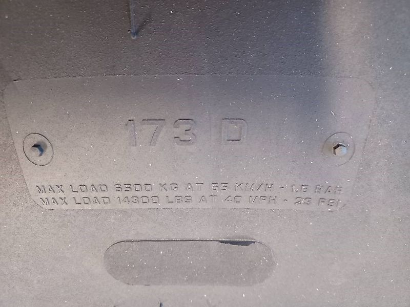 Trelleborg VF 710/60R42 renkaat vanteineen