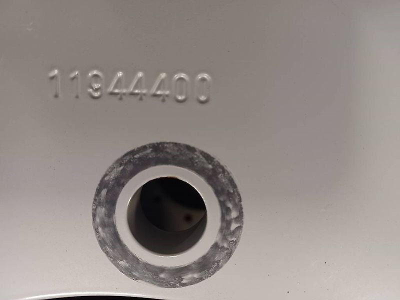 Trelleborg VF 710/60R42 renkaat vanteineen