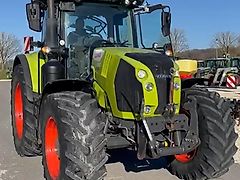 Claas Arion 650