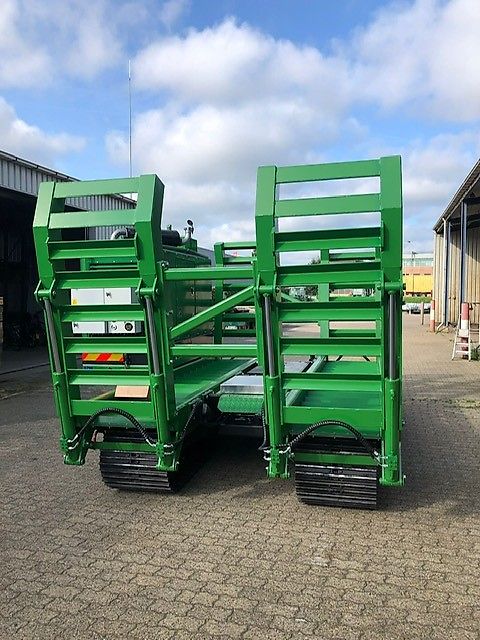 J. van der Sluis BV. Bloemkool / Broccoli oogstrups