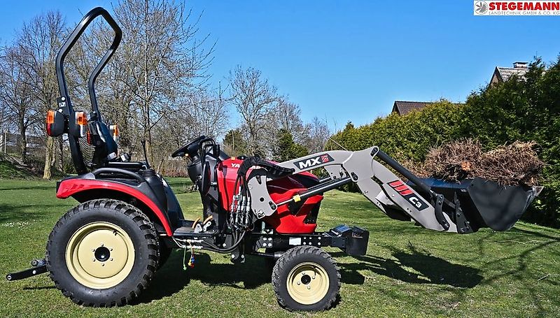 Yanmar Traktoren für die Arbeit im Herbst und dem Winterdienst