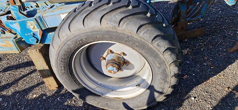 Lemken Pług ażurowy Vario Turmalin 9X Zagonowy 7-skibowy 6+1