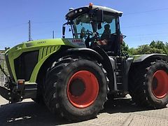 Claas XERION 5000 TRAC VC