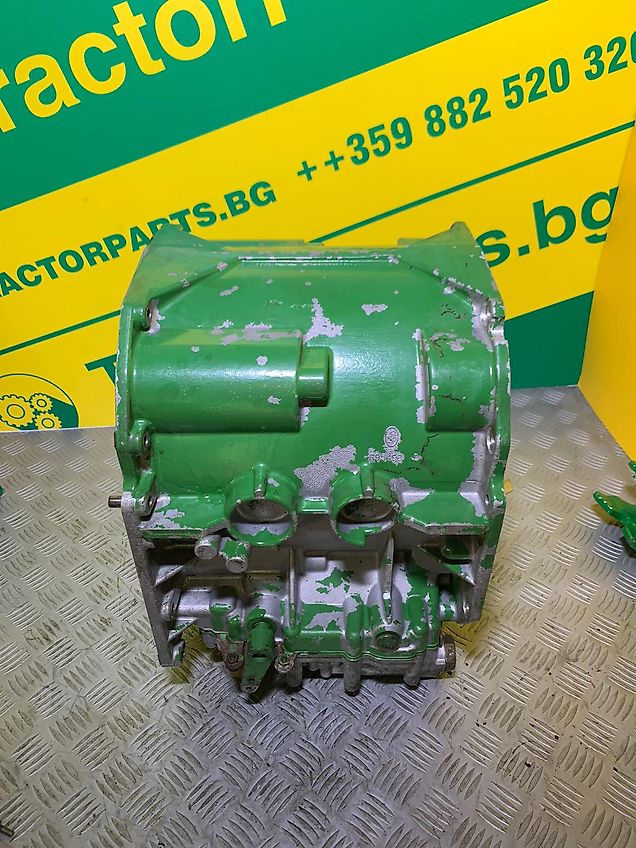 John Deere Planetary Brake Housing with Controle Valve Housing (used) - John Deere 6000, 7000 series