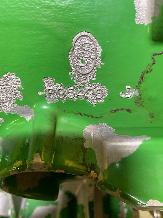 John Deere Planetary Brake Housing with Controle Valve Housing (used) - John Deere 6000, 7000 series