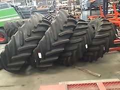 Alliance VF 600 /70 R30