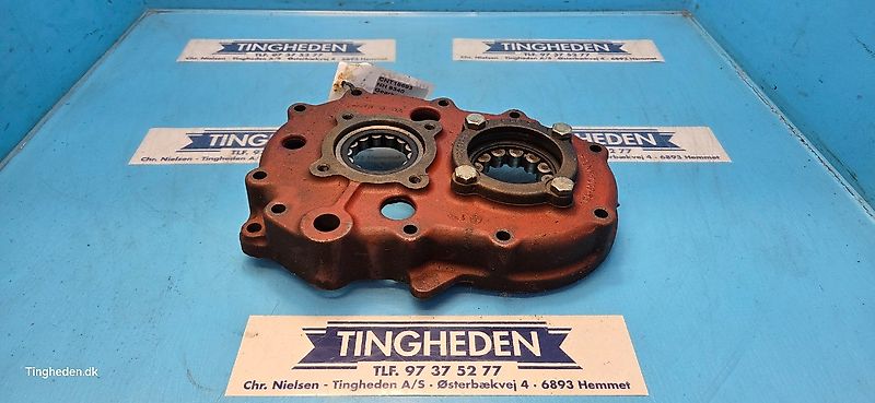 New Holland 8340 (Spare part/Reservedel/Ersatzteil)