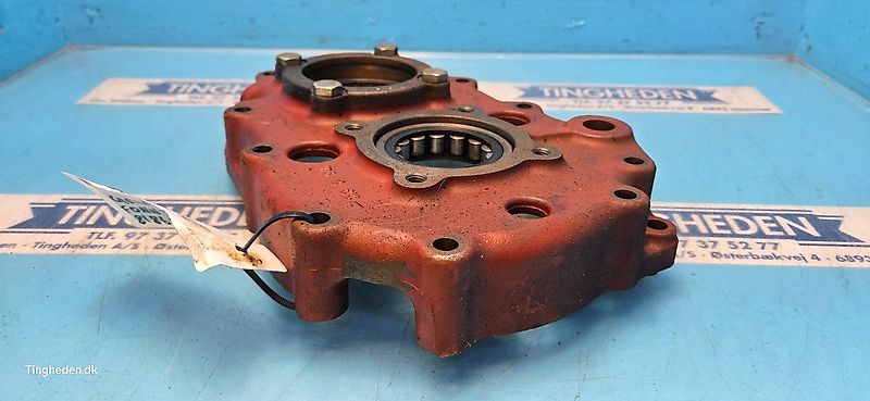 New Holland 8340 (Spare part/Reservedel/Ersatzteil)