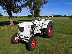 Deutz-Fahr D40 N Unikat in weiß mit gefederter Vorderachse