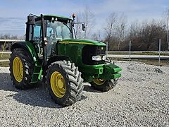 John Deere 6920