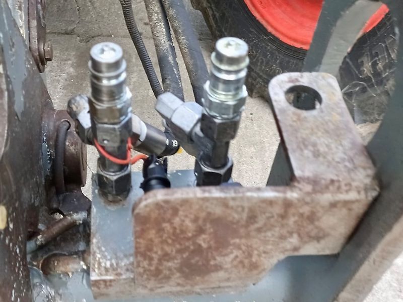 Claas Scorpion 7040 Varipower