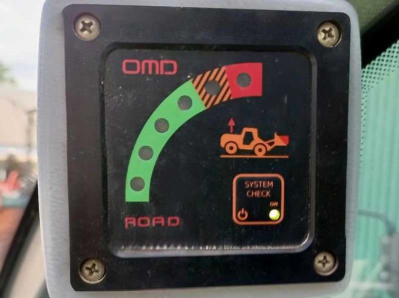 Claas Scorpion 7040 Varipower