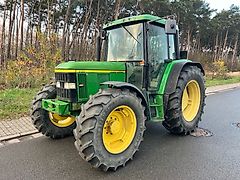 John Deere 6410