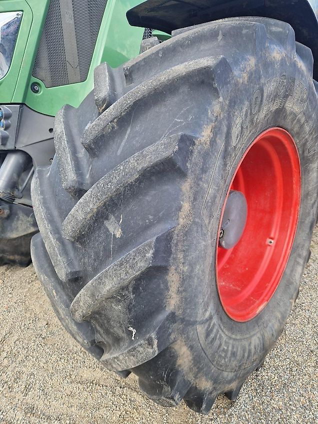 Fendt Vario 828