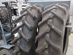 Firestone 20.8R42 Firestone CSG | LSI: 155A8 | Restprofiel: 59mm | Status: Gebruikt | K: 37063