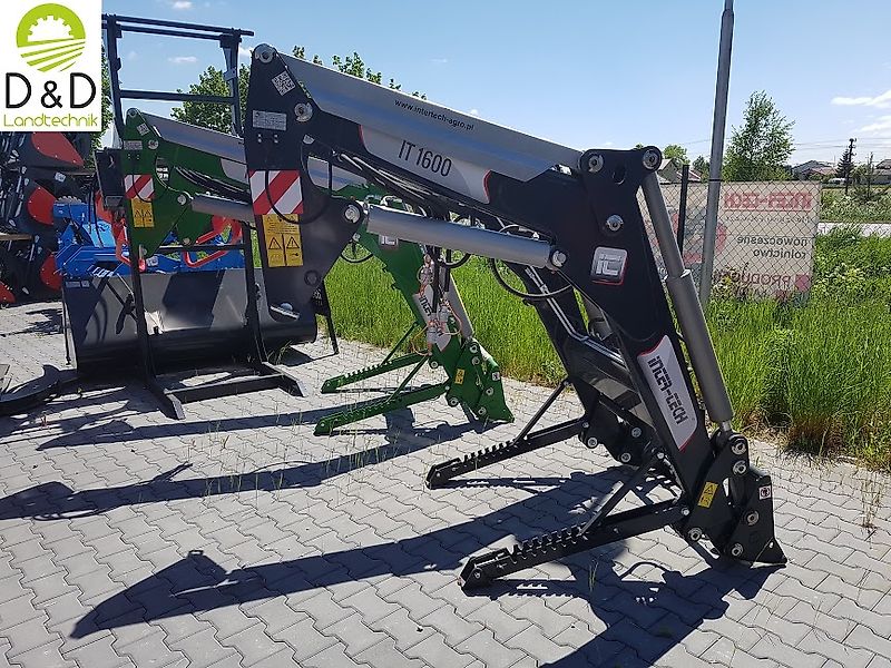 D&D Landtechnika Frontlader für Renault / Ceres 95 / Ergos 95 / Celtis 426