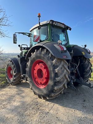 Fendt 828 VARIO S4 PROFI PLUS