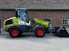 Claas 738T