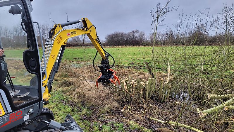 KX-TreeShears KX210 ...der innovative Fällgreifer von KX-Treeshears aus Finnland für Bagger von 1,8- 5t Einsatzgewicht