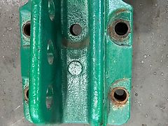 John Deere TOP LINK BRACKET SUPPORT (used) - John Deere 6M, 6R, 7030