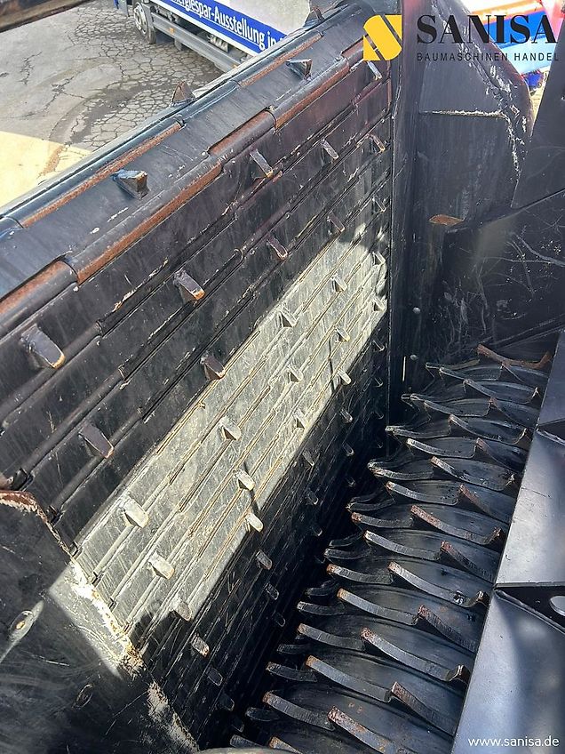 Doppstadt DH 812/Holzhacker/Schredder/Häcksler