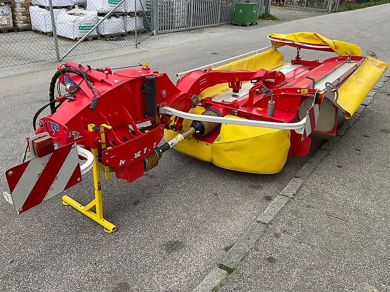 Pöttinger NOVACAT 302 ED