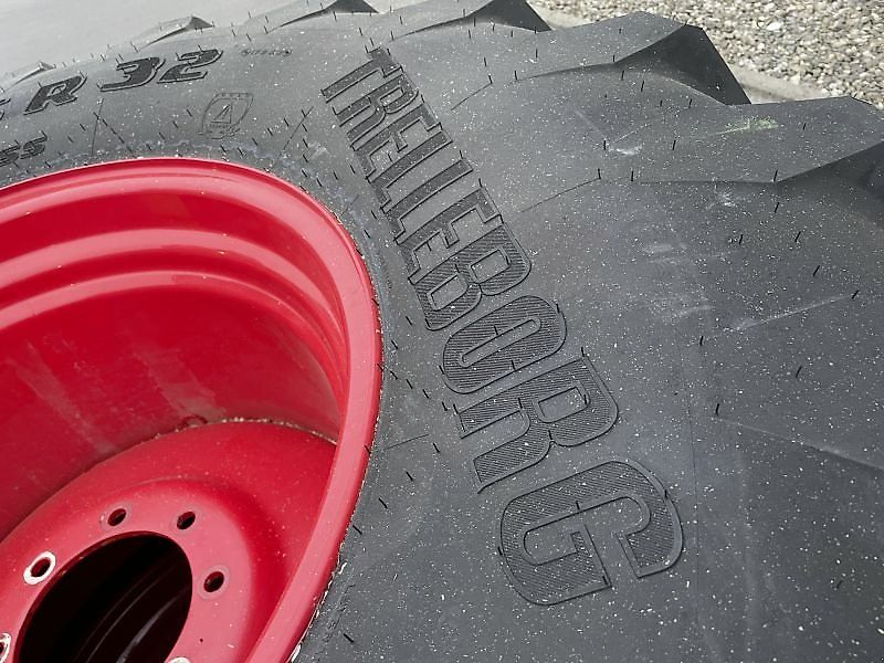 Fendt 800/65R32 TM2000 #Z734