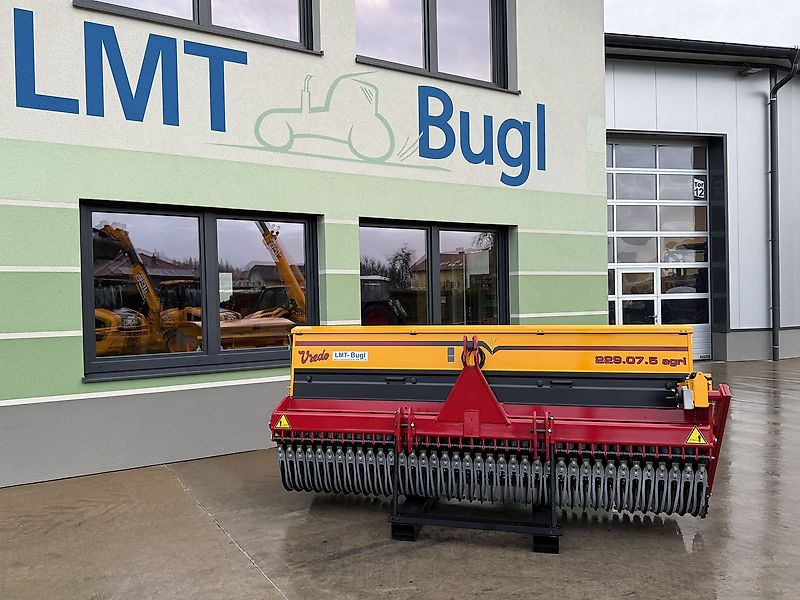 Vredo DZ 229.07.5 Nachsaatgerät mit Packerringwalze