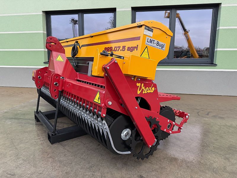 Vredo DZ 229.07.5 Nachsaatgerät mit Packerringwalze