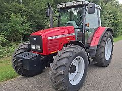 Massey Ferguson 6255