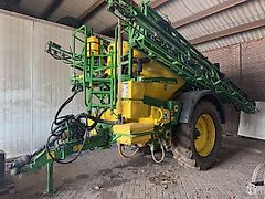 John Deere 832