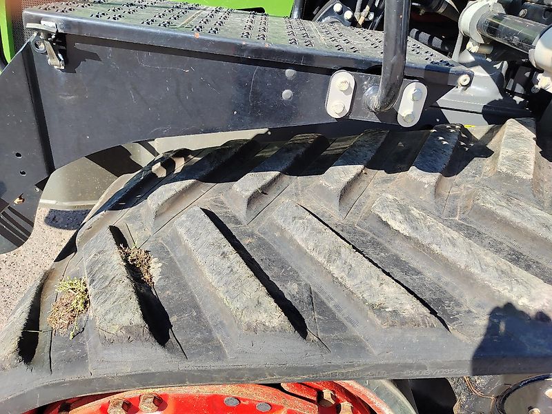 Fendt 943 Vario MT Raupe no Challenger