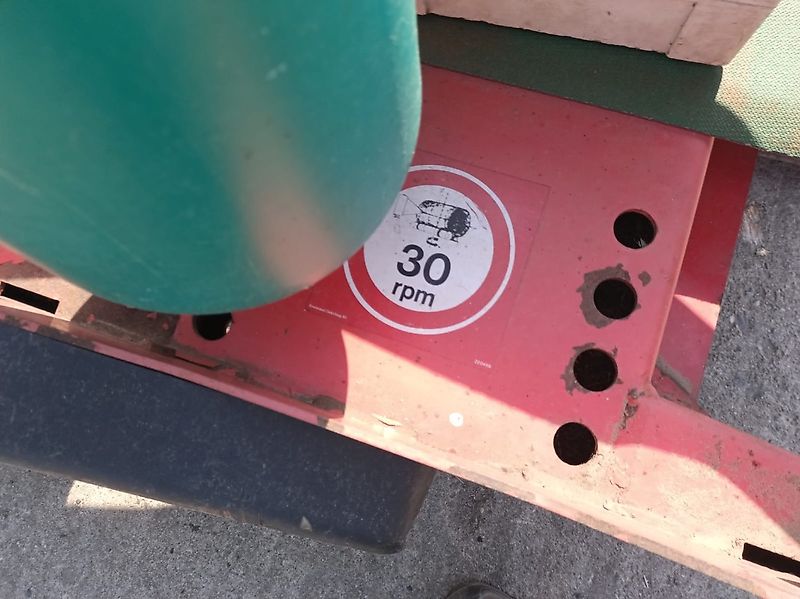 Kverneland UN 7582 Silawrap