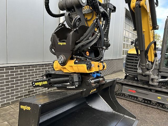 New Holland E100D MINIGRAAFMACHINE STAGE-V