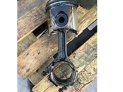 John Deere CONNECTION ROD (used) - John Deere 6000,6010,6020,6030,6M,6MC,6R,6RC