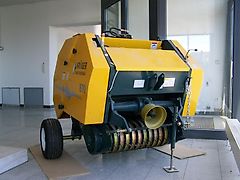 Krügermaschinenbau Rundballenpresse Ballenpresse KRÜMA 870